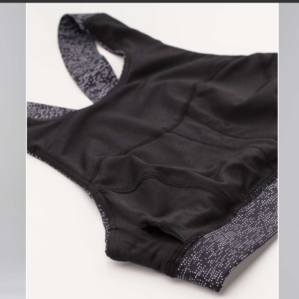 Lululemon Fast & Free Bra (Nulux) Alpine White Black 6 - Picture 4 of 9